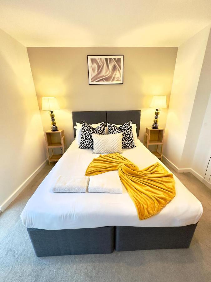 Koala & Tree - Modern 1 Bed Apartment For 4 Guests In The Heart Of Cambridge - Short Lets & Serviced Accommodation Exterior photo