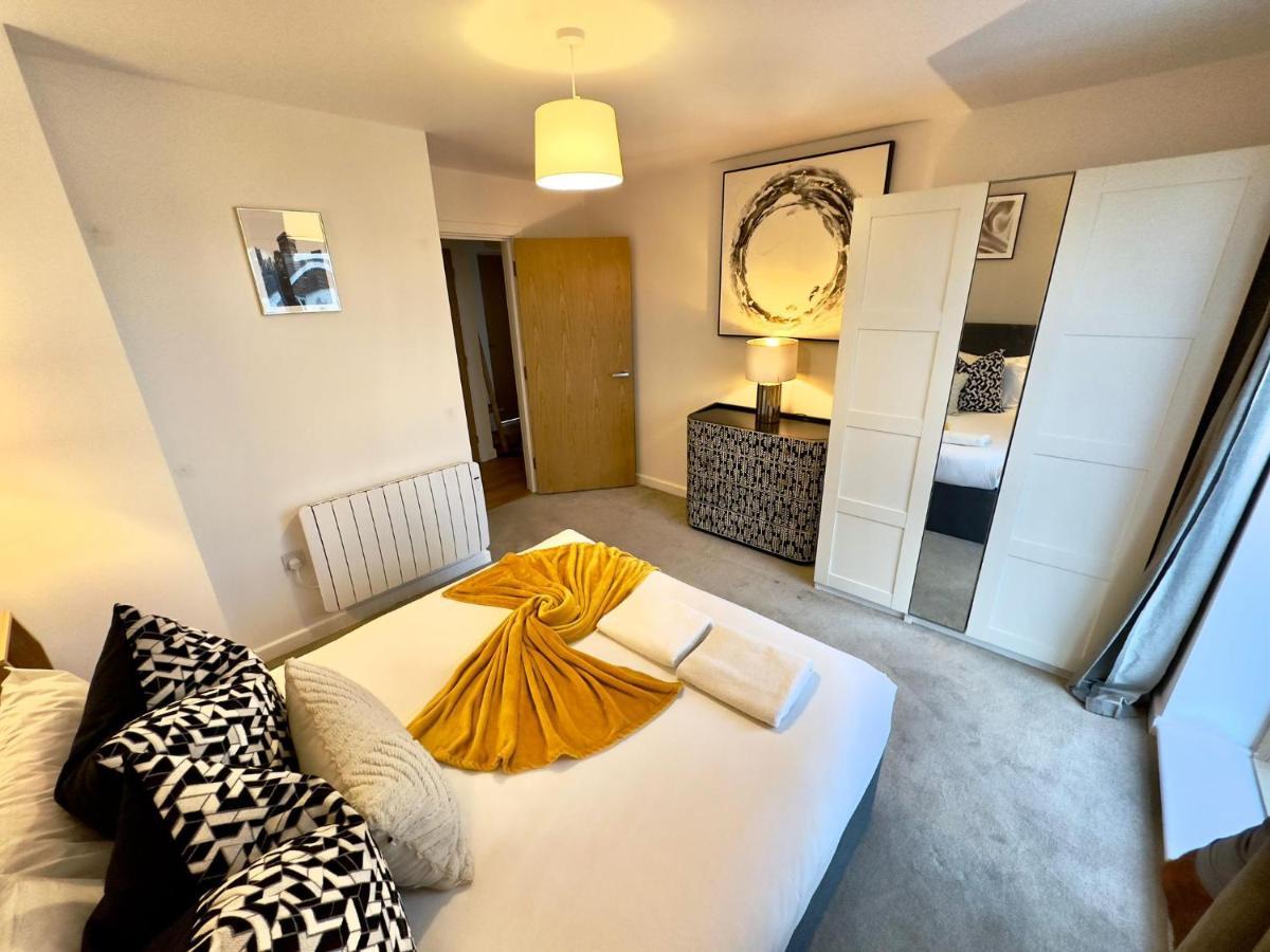 Koala & Tree - Modern 1 Bed Apartment For 4 Guests In The Heart Of Cambridge - Short Lets & Serviced Accommodation Exterior photo